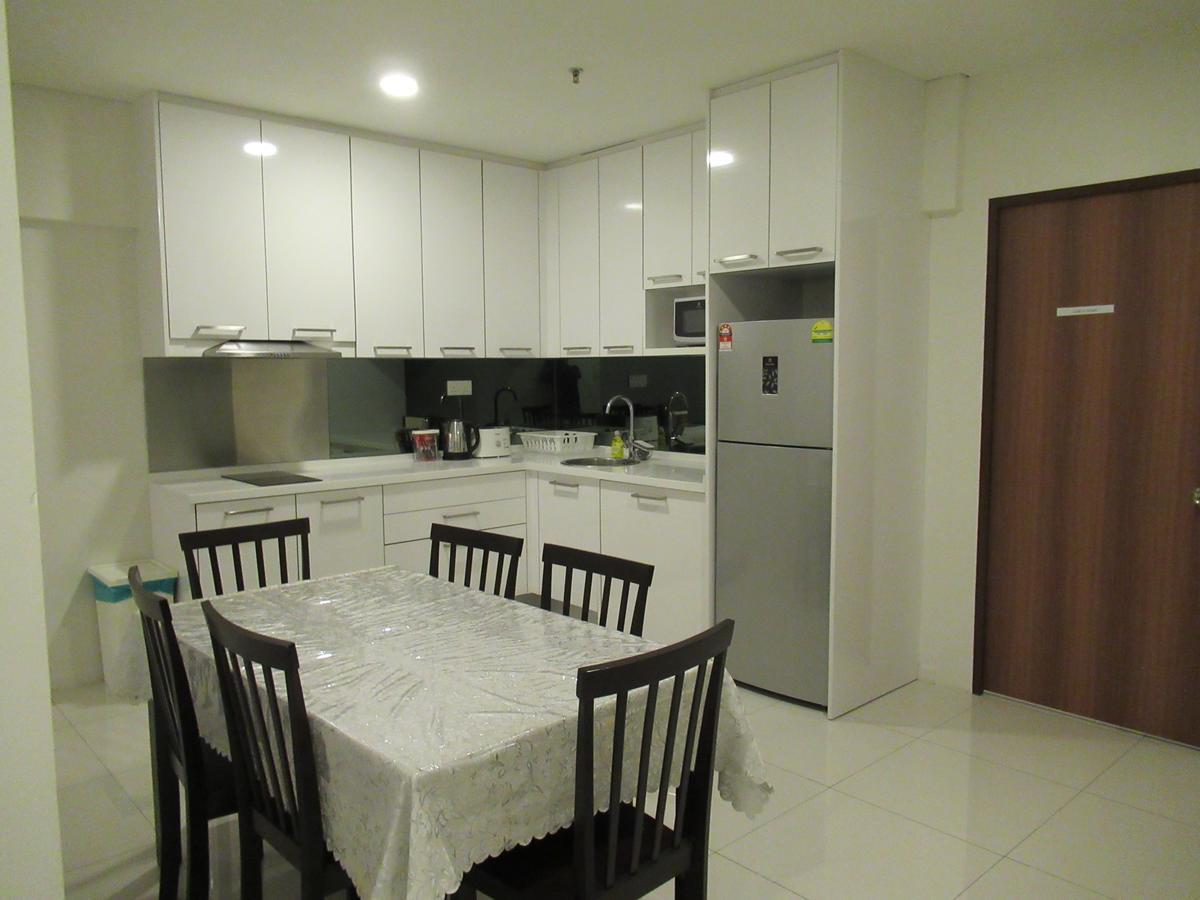 Resort Hostel In City Kuala Lumpur Exteriör bild