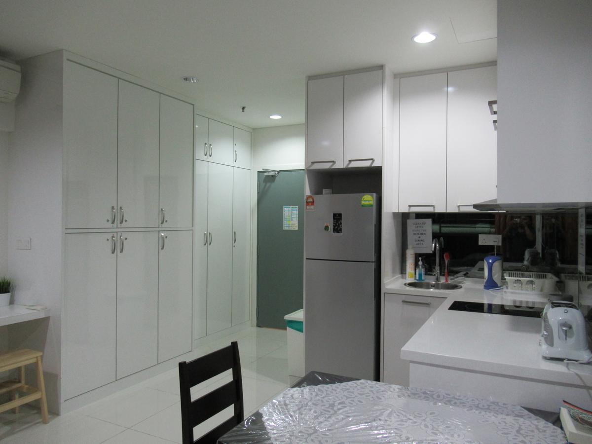 Resort Hostel In City Kuala Lumpur Exteriör bild