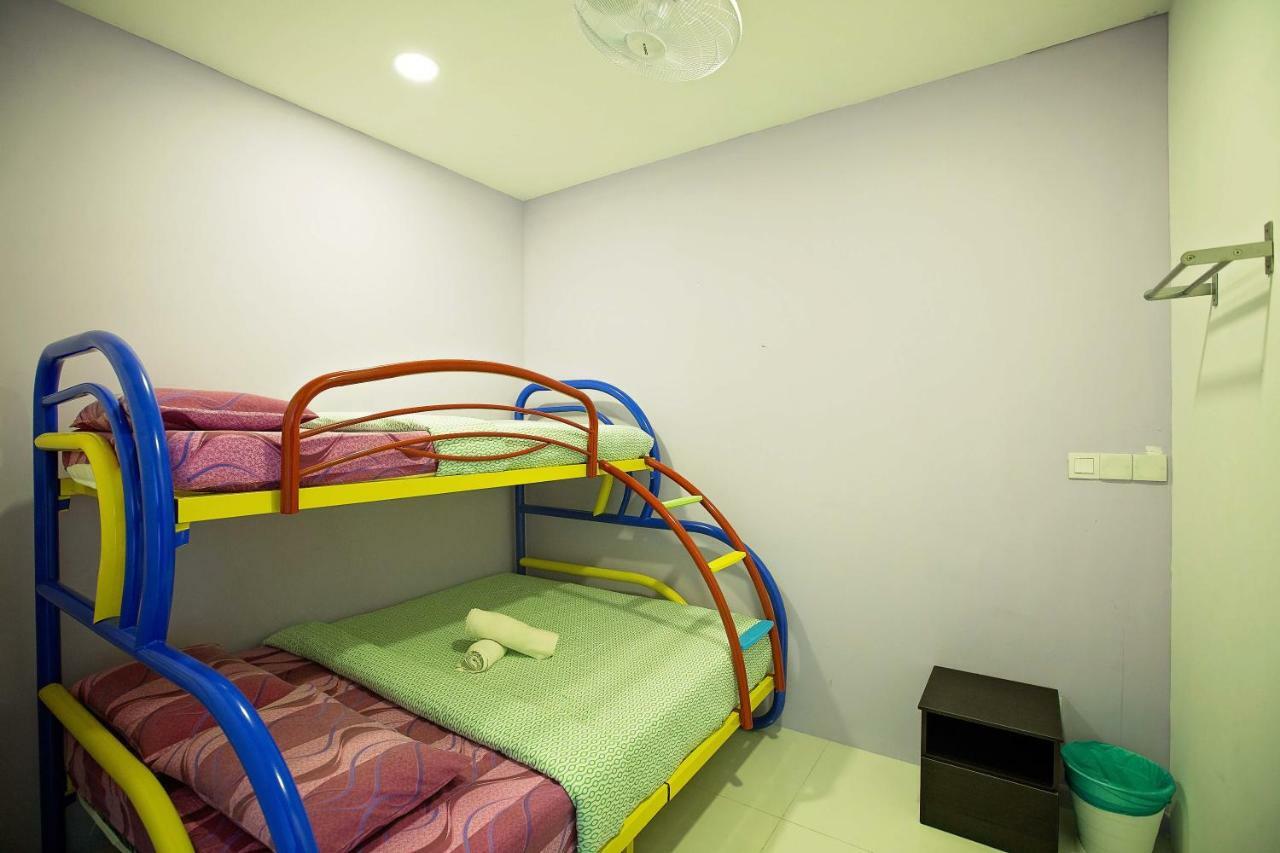 Resort Hostel In City Kuala Lumpur Exteriör bild